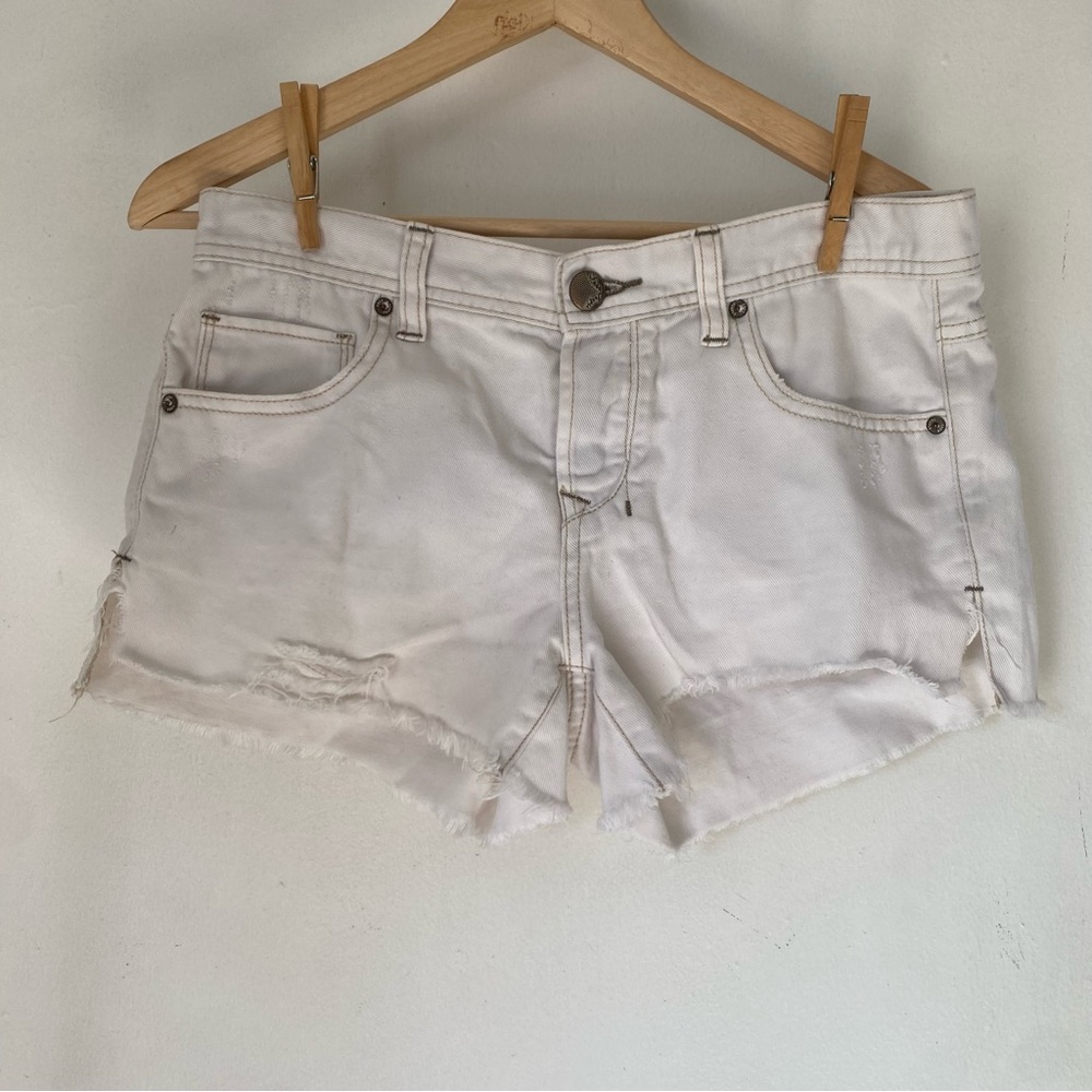 Free People 26 Distressed Jean Short